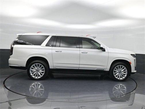 2024 Cadillac Escalade ESV Luxury