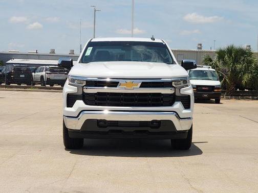 Summit White 2024 Chevrolet Silverado 1500 LT