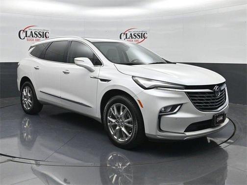 2023 Buick Enclave Premium