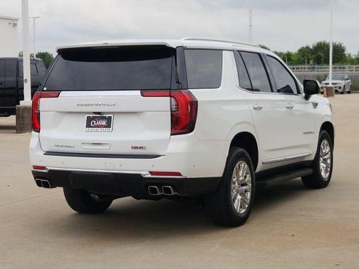 Summit White 2025 GMC Yukon Denali