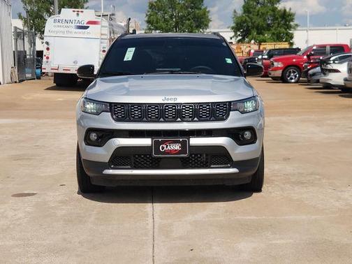Silver Zynith 2025 Jeep Compass Limited