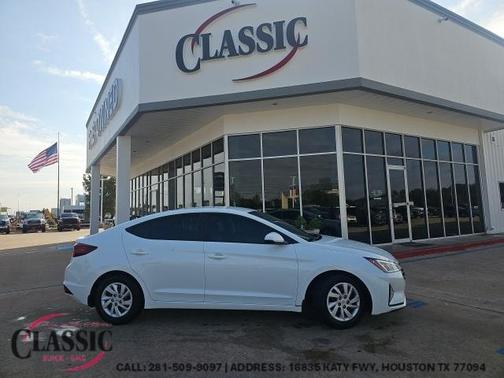 2019 Hyundai ELANTRA SE