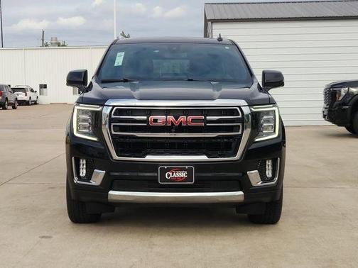 Onyx Black 2022 GMC Yukon XL SLT