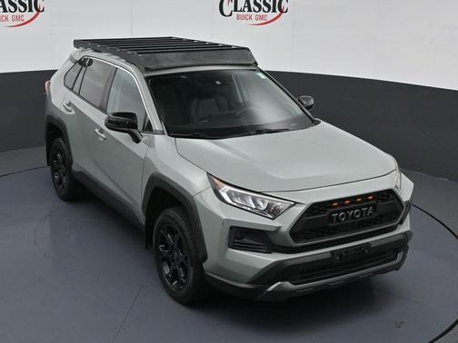2020 Toyota RAV4 Adventure