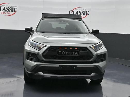 2020 Toyota RAV4 Adventure