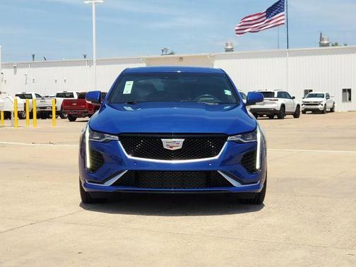 Wave Metallic 2023 Cadillac CT4 Sport