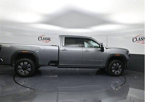 2025 GMC Sierra 3500 Denali