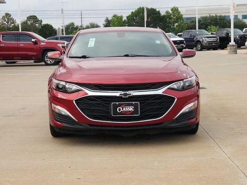 Cherry Red Tintcoat 2022 Chevrolet Malibu RS