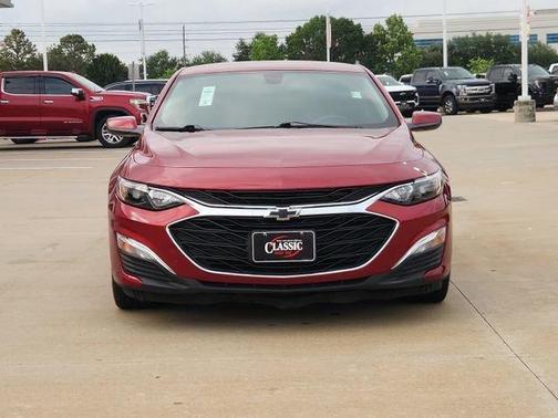 Cherry Red Tintcoat 2022 Chevrolet Malibu RS