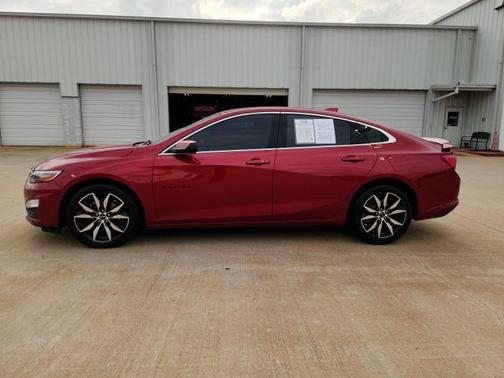 Cherry Red Tintcoat 2022 Chevrolet Malibu RS