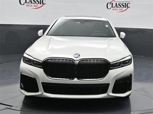 2022 BMW 750 i xDrive