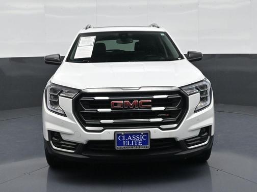 2022 GMC Terrain AT4
