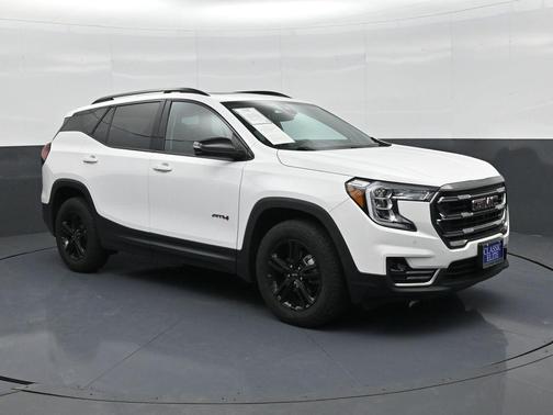 2022 GMC Terrain AT4