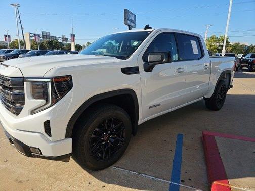 2024 GMC Sierra 1500 Elevation