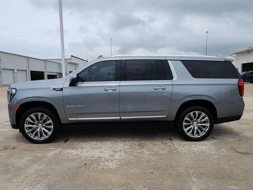 Sterling 2024 GMC Yukon XL Denali