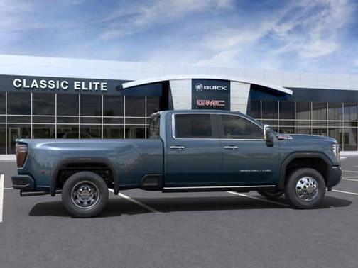 2025 GMC Sierra 3500 Denali