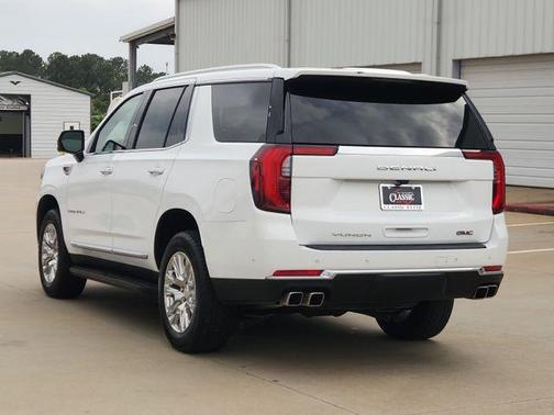 Summit White 2025 GMC Yukon Denali