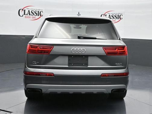 2017 Audi Q7 3.0T Premium Plus