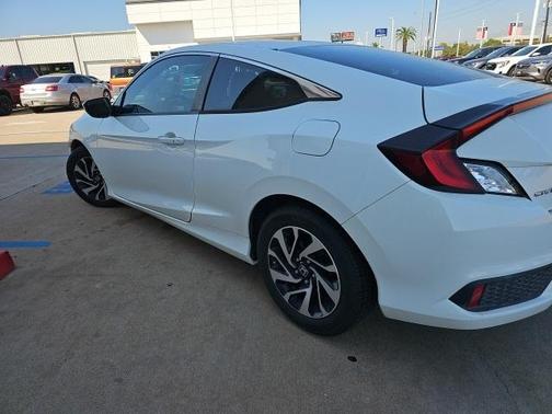 2018 Honda Civic LX-P