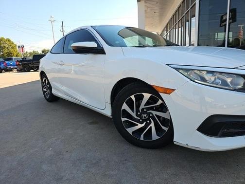 2018 Honda Civic LX-P