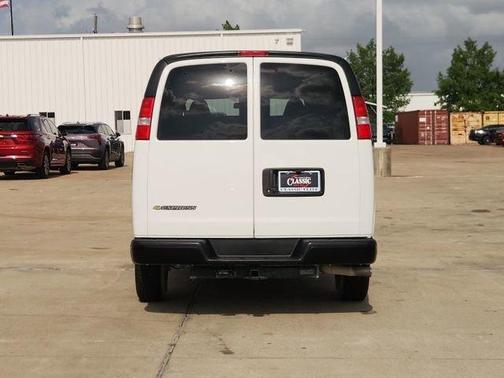 Summit White 2024 Chevrolet Express 3500 LS