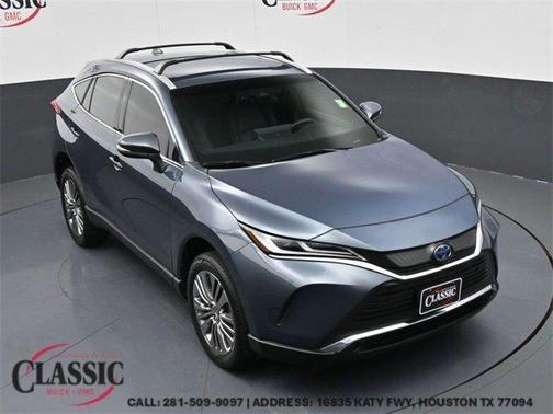 2022 Toyota Venza XLE