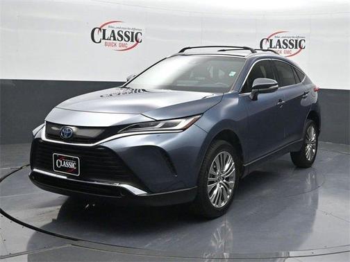 2022 Toyota Venza XLE