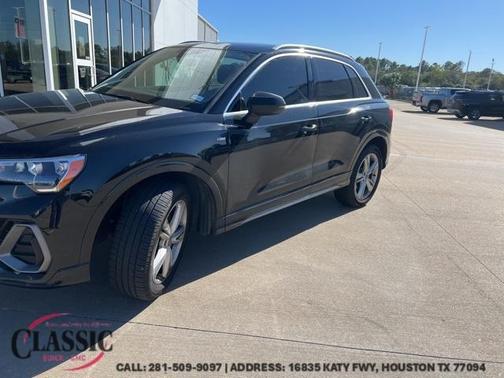 2020 Audi Q3 45 S line Premium