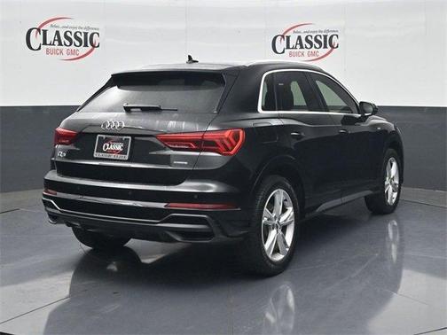 2020 Audi Q3 45 S line Premium