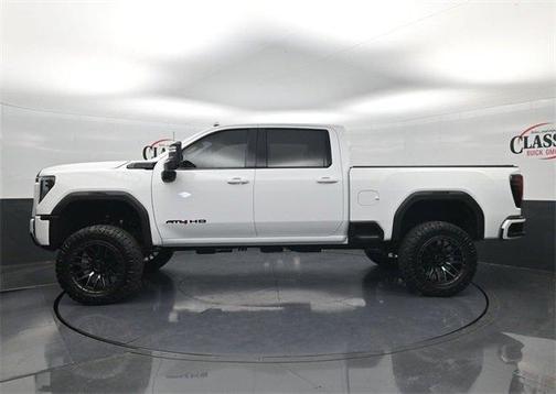 2026 GMC Sierra 2500 AT4