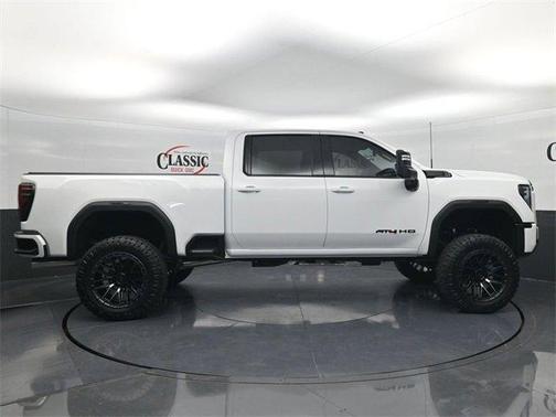 2026 GMC Sierra 2500 AT4