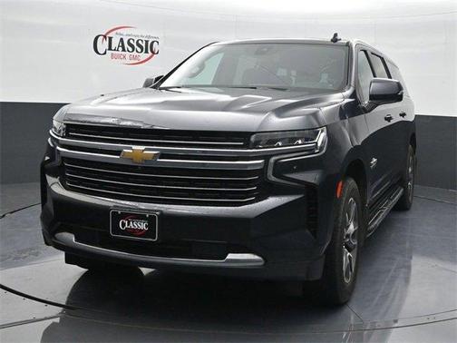 2022 Chevrolet Suburban LT