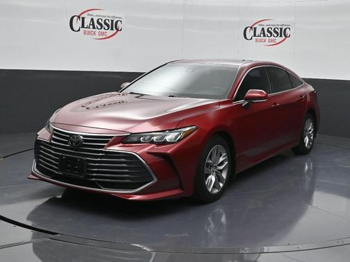 2020 Toyota Avalon XLE
