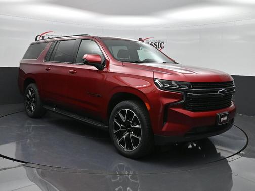 2022 Chevrolet Suburban RST