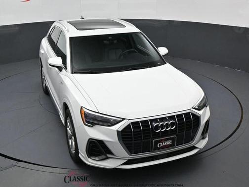 2021 Audi Q3 45 S line Premium