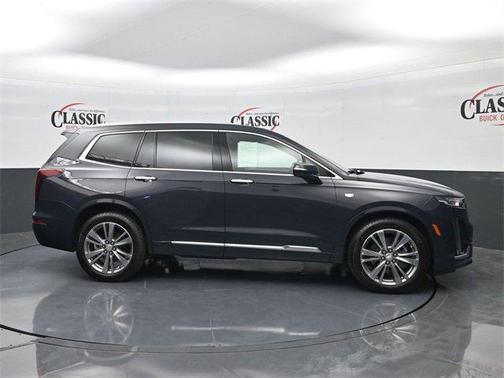 2025 Cadillac XT6 Premium Luxury FWD