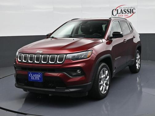 2022 Jeep Compass Latitude Lux