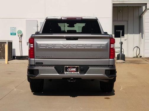 Sterling Gray Metallic 2023 Chevrolet Silverado 1500 Custom