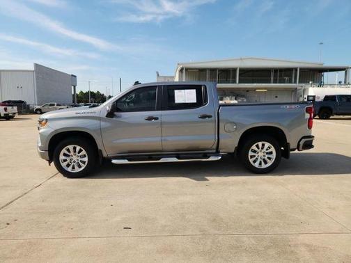 Sterling Gray Metallic 2023 Chevrolet Silverado 1500 Custom