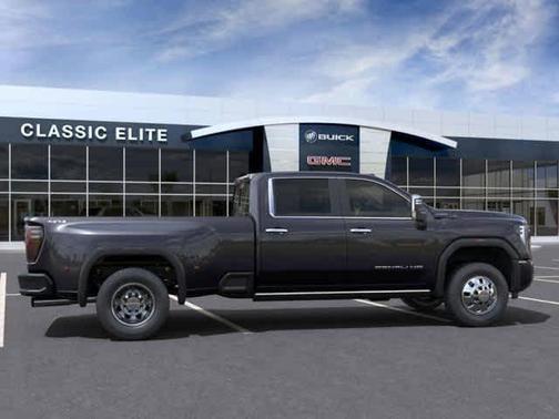 2025 GMC Sierra 3500 Denali Ultimate
