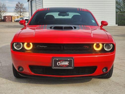 2015 Dodge Challenger R/T Shaker