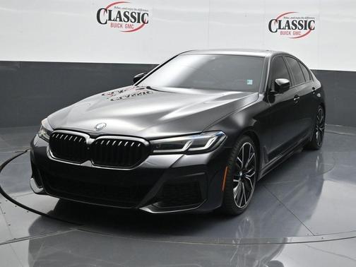 2021 BMW 530 i