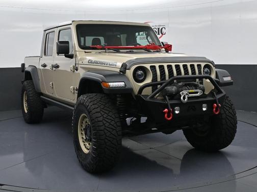 2020 Jeep Gladiator Sport