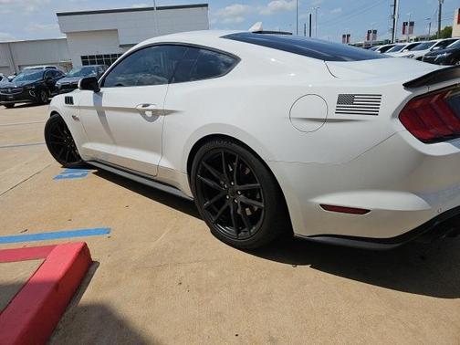 2023 Ford Mustang GT Premium