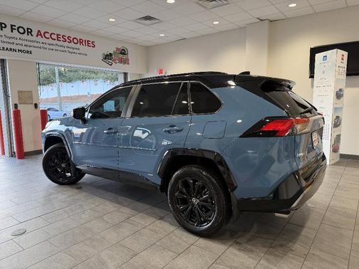 2024 Toyota RAV4 Hybrid XSE
