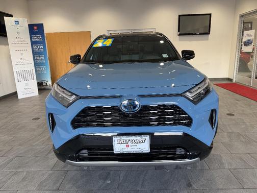 2024 Toyota RAV4 Hybrid XSE