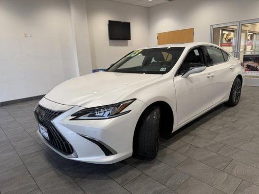 2023 Lexus ES 350 
