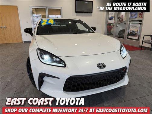 2024 Toyota GR86 Premium