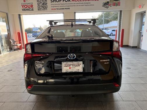 2020 Toyota Prius XLE