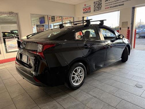 2020 Toyota Prius XLE